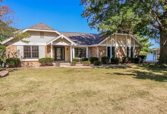 Waterfront home at 32 Burgundy Ct