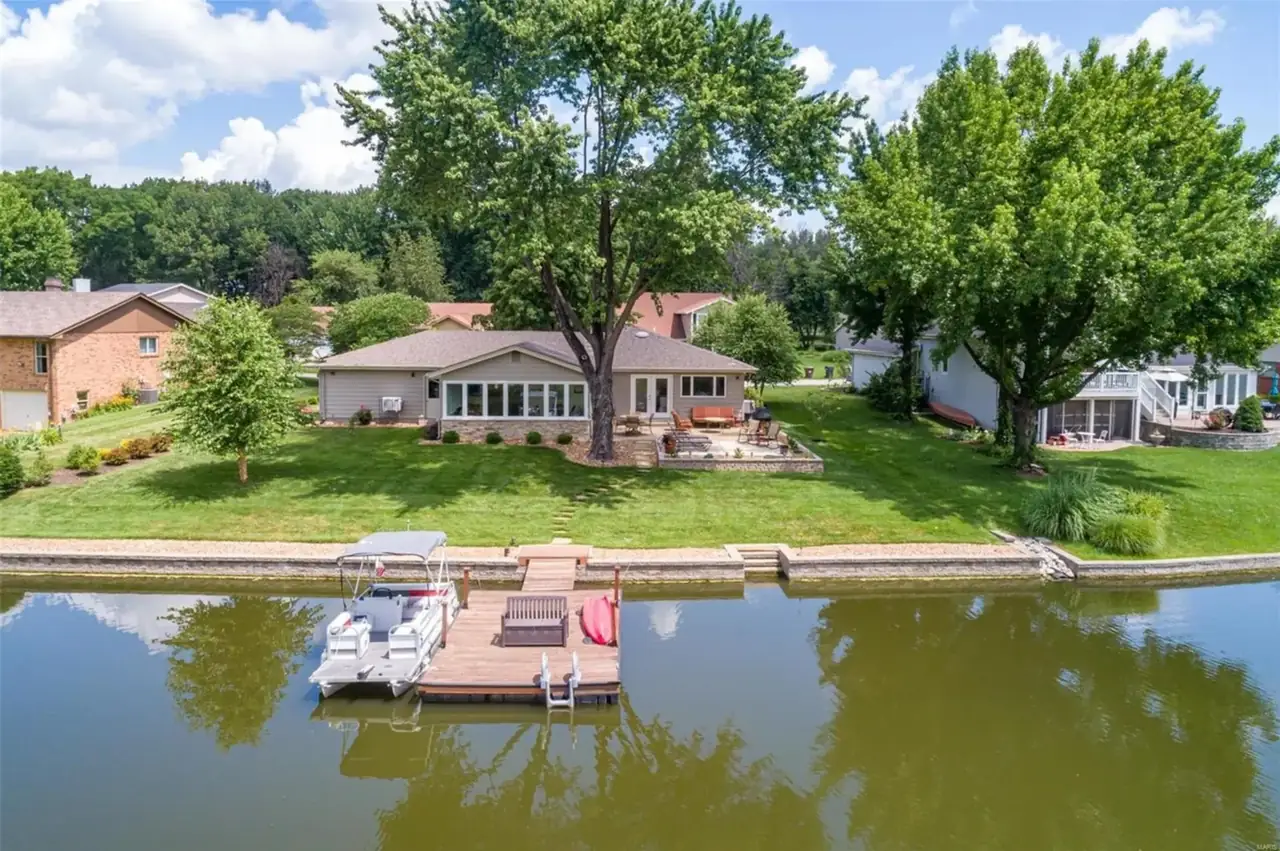 Waterfront home at 39 Normandy Dr