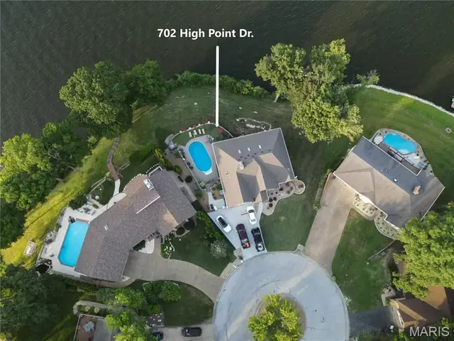 Waterfront home at 702 High Point Dr